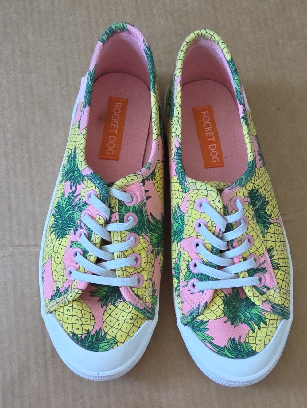 Rocket Dog pineapple themed pink canvas slip ons-8